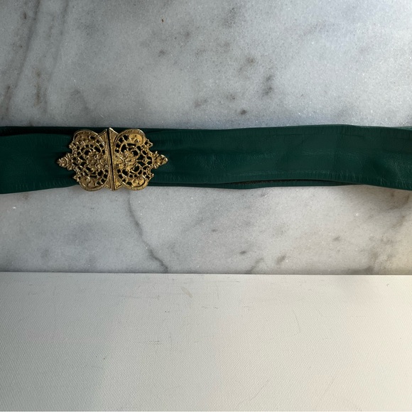 Elegant Teal Belt with Gold Buckle vintage - Picture 13 of 13